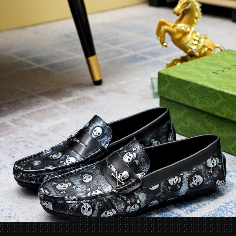 G*u*i leather shoes